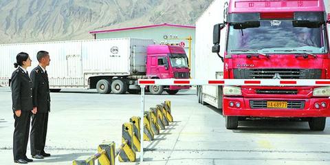 中巴經(jīng)濟(jì)走廊引擎轟鳴 紅其拉甫口岸貨物進(jìn)出口量激增83.6%